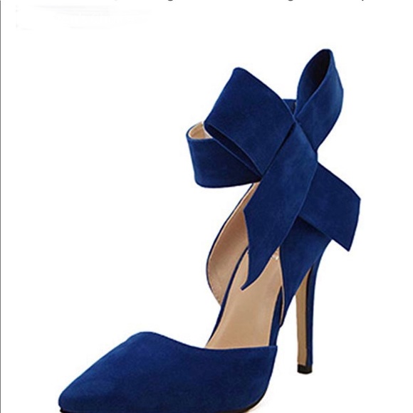 NWT- Sexy Stiletto with side Bow - Picture 1 of 3